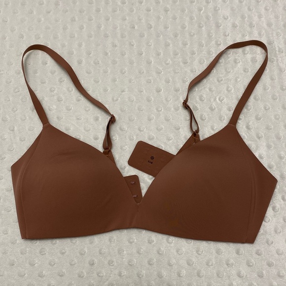 Lululemon Enlite Bra (34B) - Picture 1 of 6